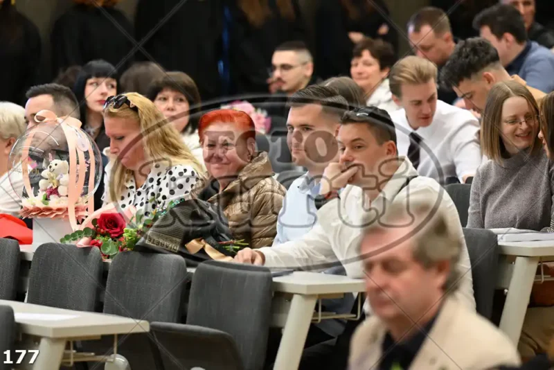 09:00h 9 - FotoKurti