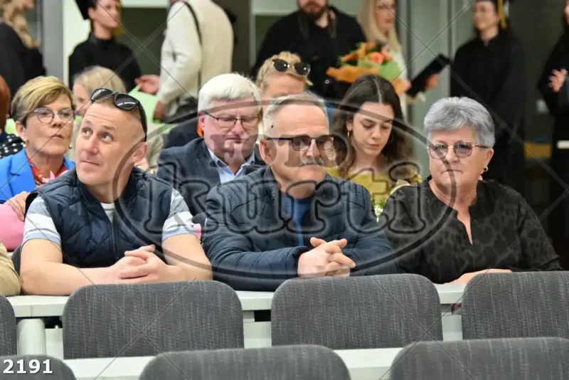 13:00h 12 - FotoKurti