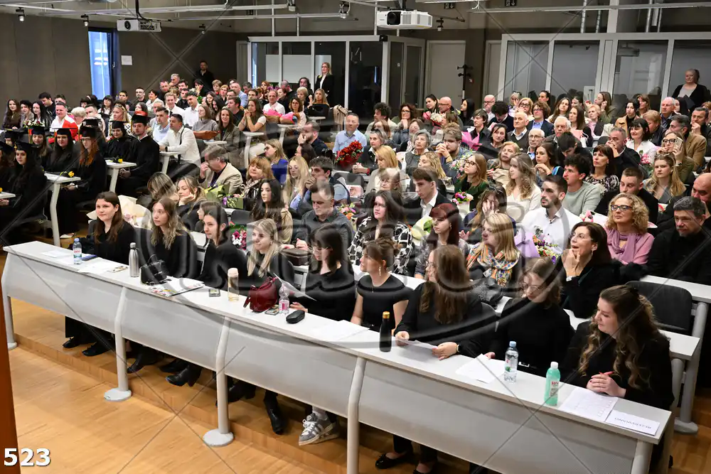 09:00h 7 - FotoKurti