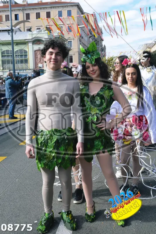 022-STRUMICA 12 - FotoKurti