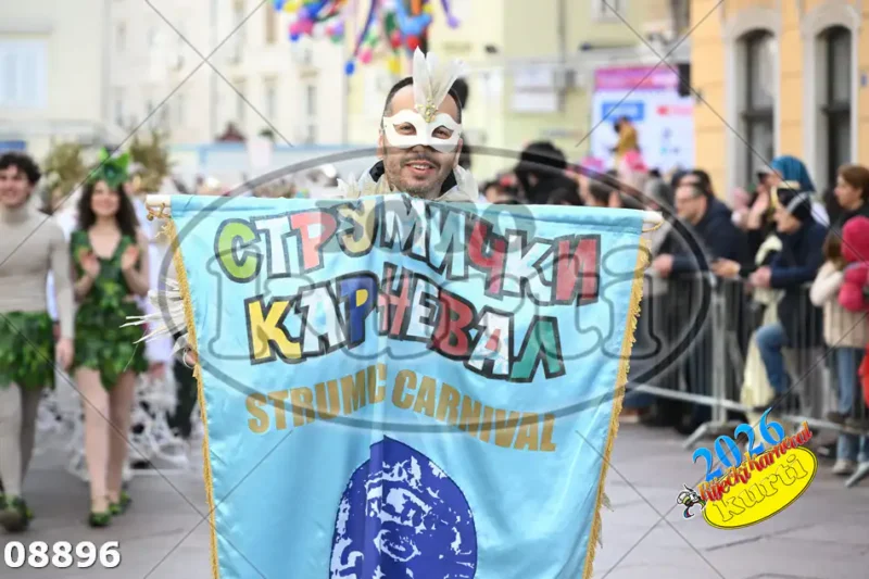 022-STRUMICA 1 - FotoKurti