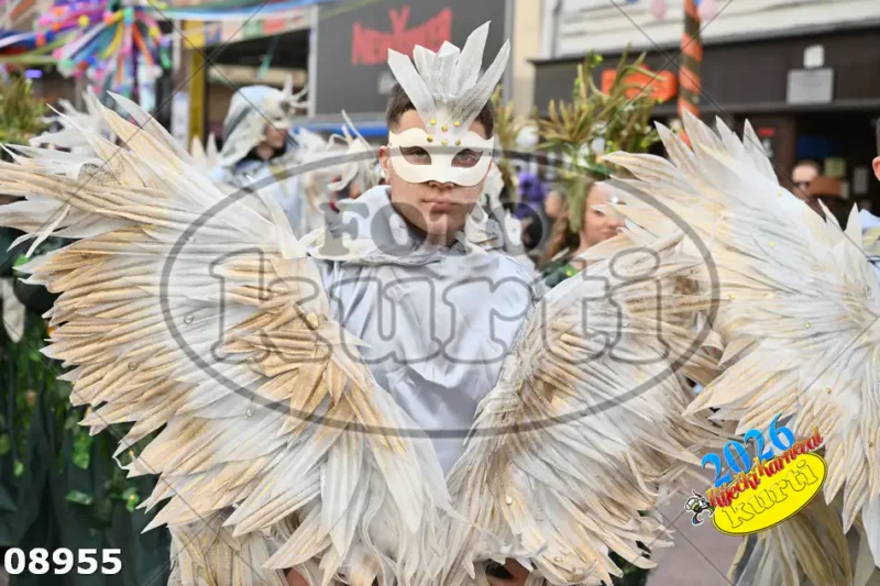 022-STRUMICA 12 - FotoKurti