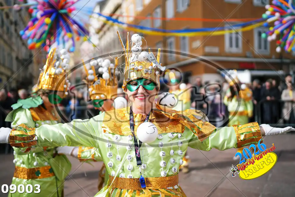 022-STRUMICA 12 - FotoKurti