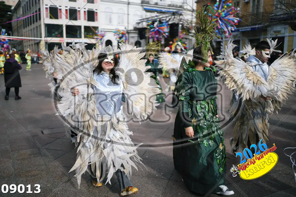 022-STRUMICA 10 - FotoKurti