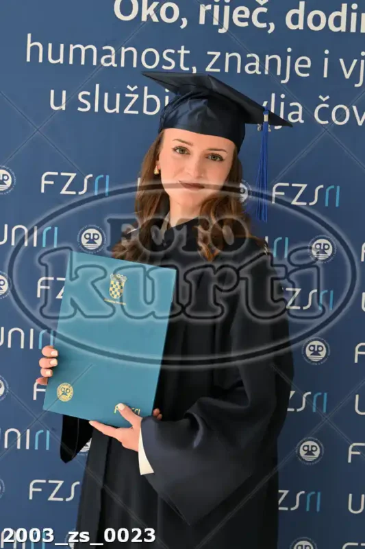 11:00h 11 - FotoKurti