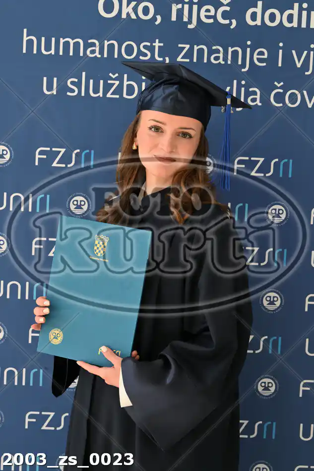 11:00h 11 - FotoKurti