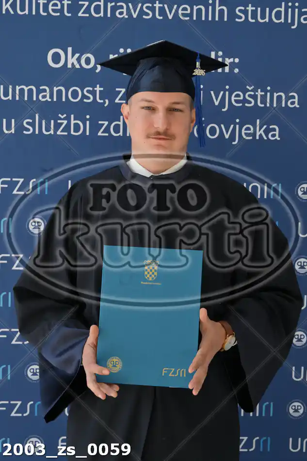 11:00h 11 - FotoKurti