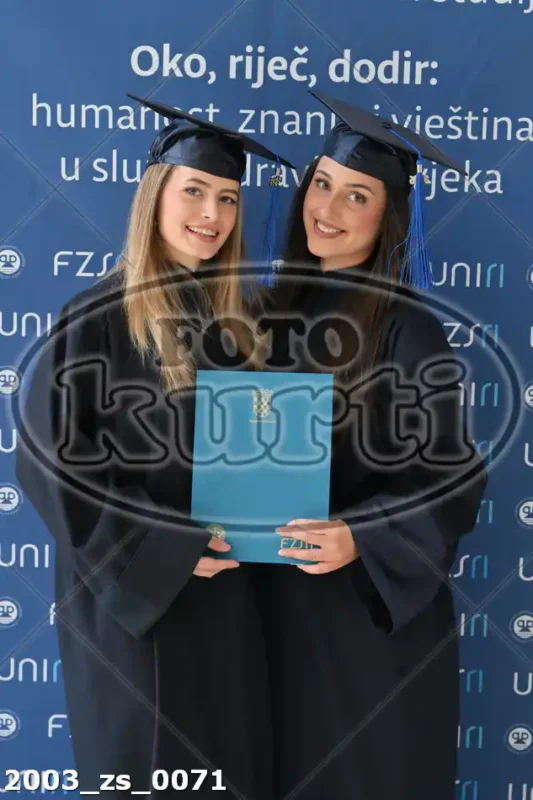 11:00h 11 - FotoKurti