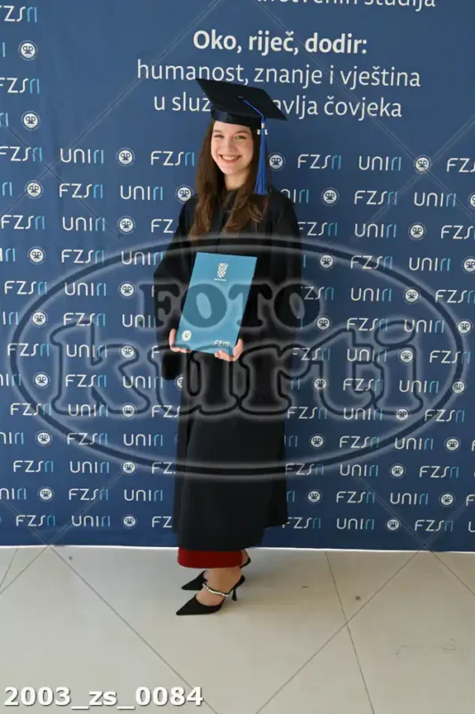 11:00h 12 - FotoKurti