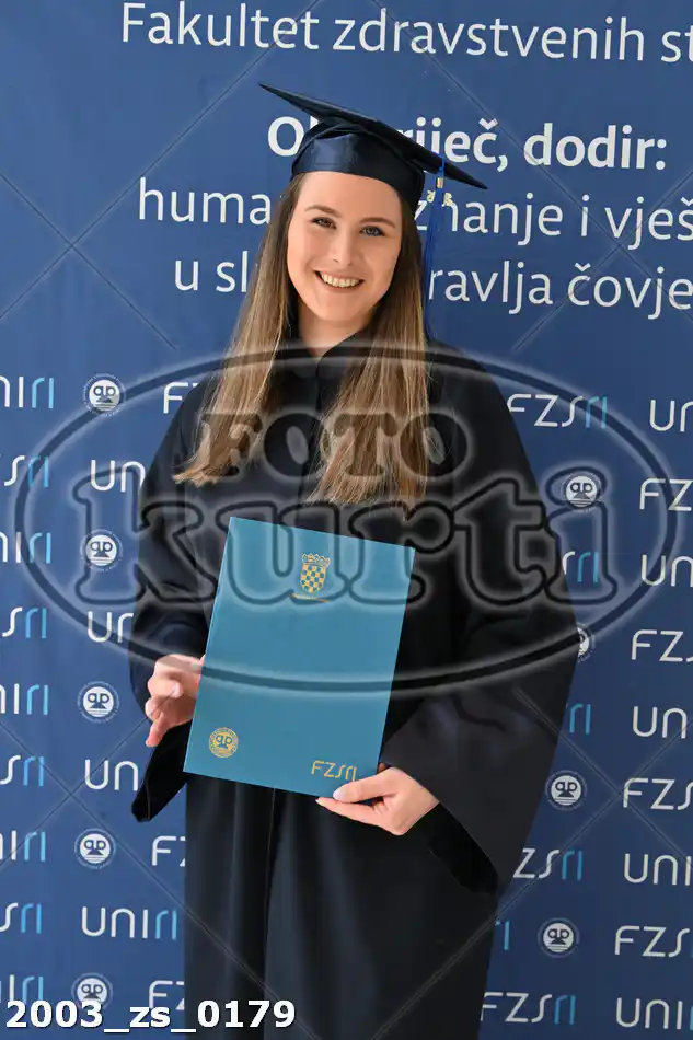 11:00h 11 - FotoKurti