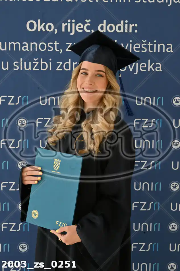 11:00h 11 - FotoKurti
