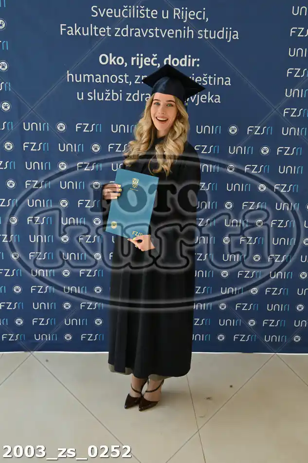 11:00h 12 - FotoKurti
