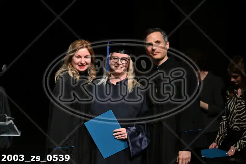 11:00h 11 - FotoKurti