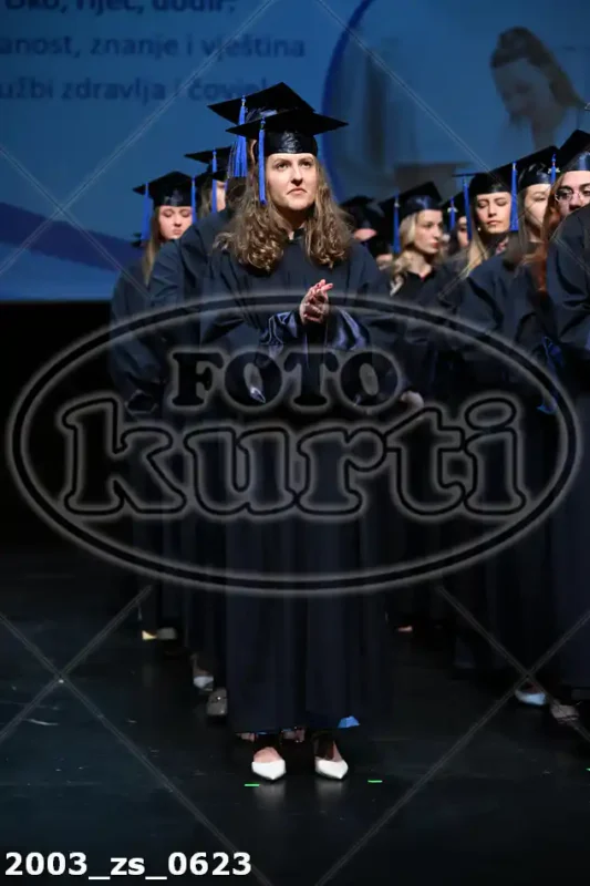 11:00h 11 - FotoKurti
