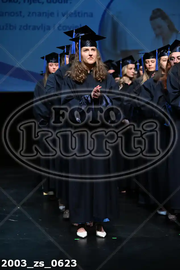 11:00h 11 - FotoKurti