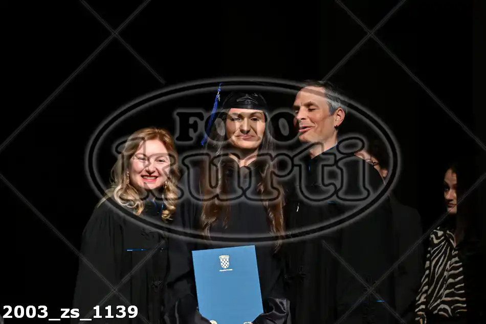 11:00h 11 - FotoKurti