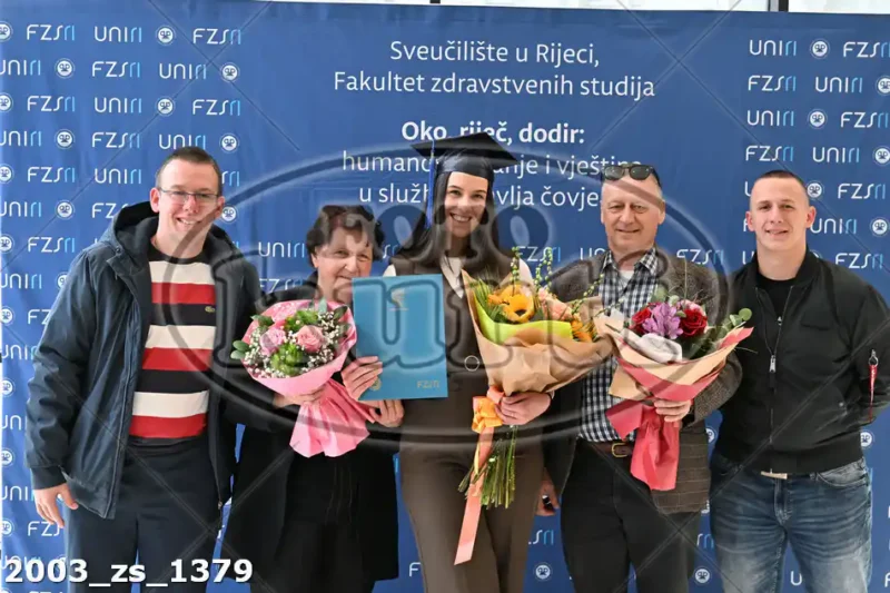 11:00h 11 - FotoKurti
