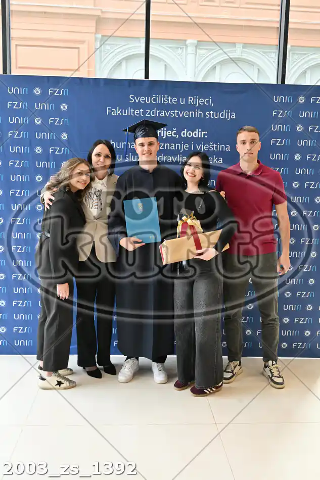 11:00h 12 - FotoKurti