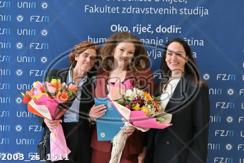 11:00h 11 - FotoKurti