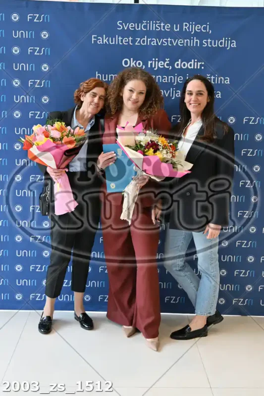 11:00h 12 - FotoKurti