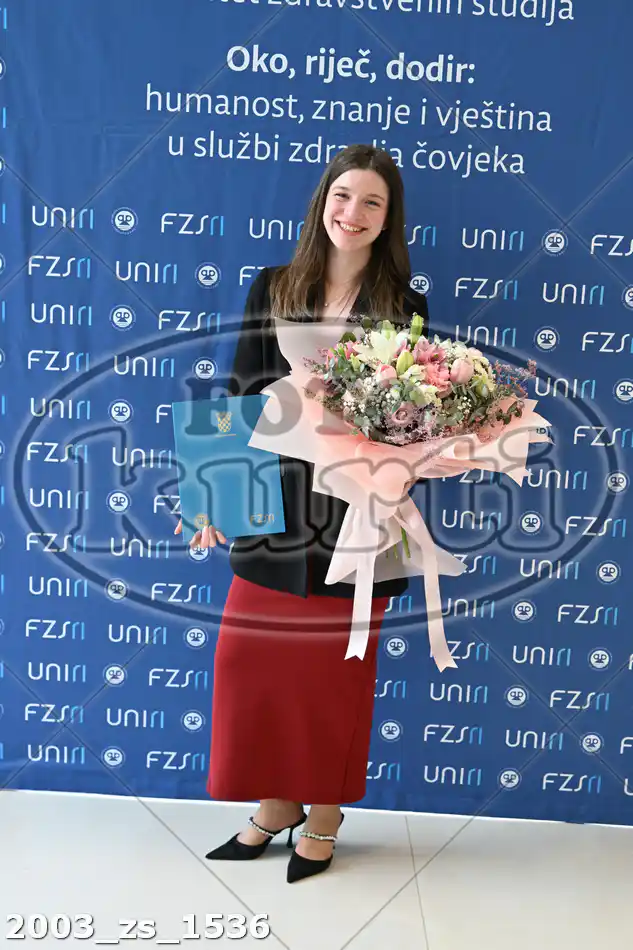 11:00h 12 - FotoKurti