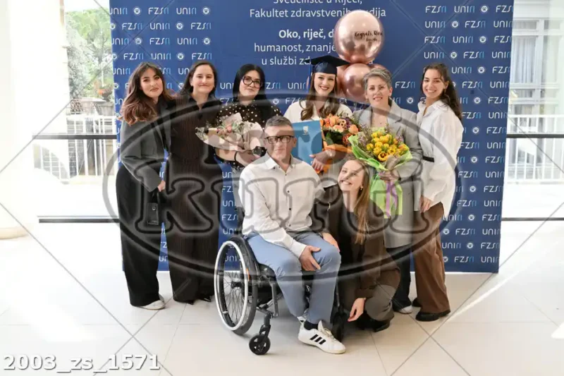 11:00h 11 - FotoKurti