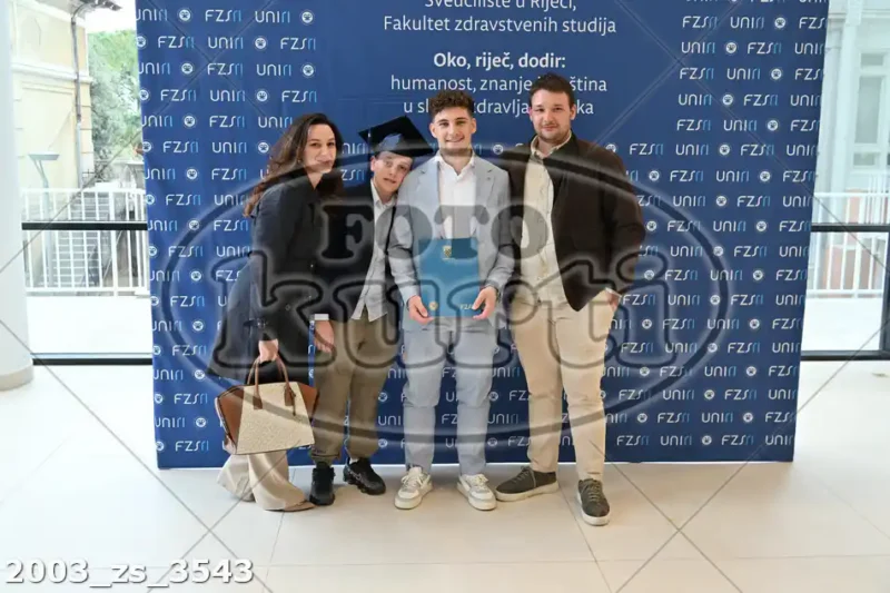 14:00h 8 - FotoKurti