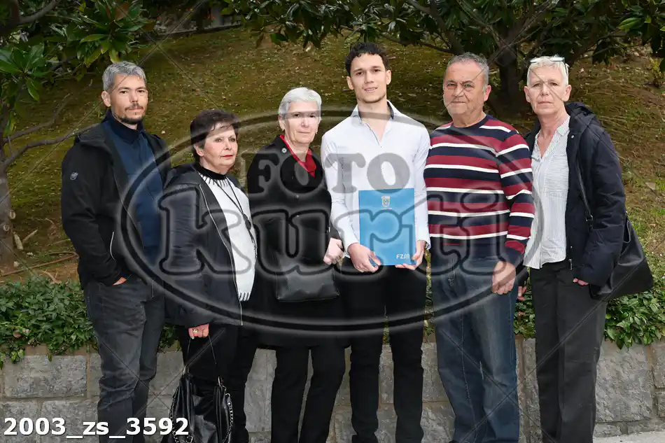 14:00h 9 - FotoKurti