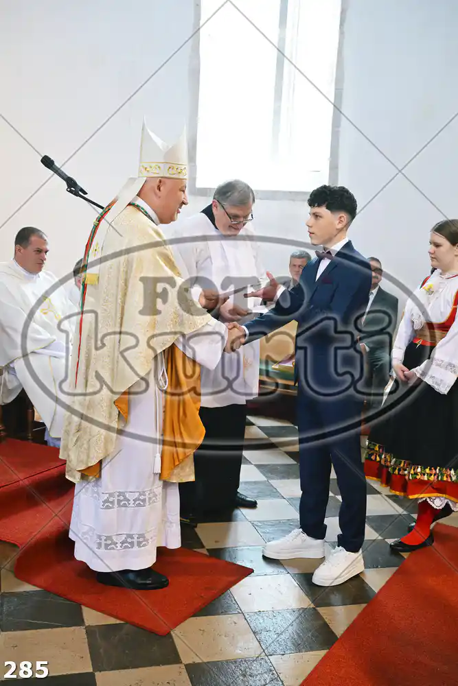 19.04. KRIZMA VRBNIK 9 - FotoKurti