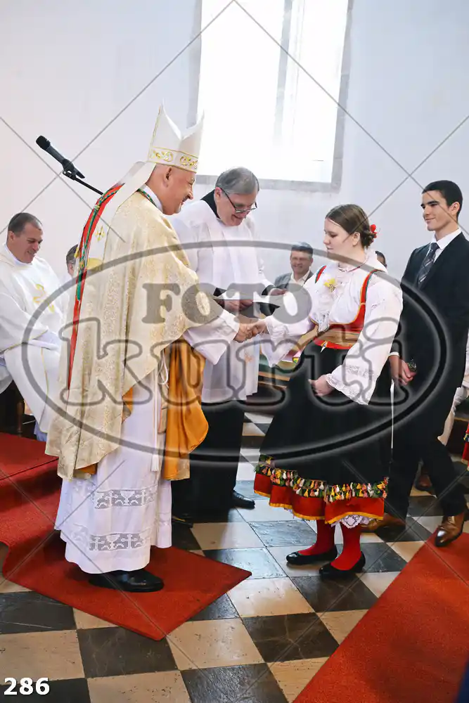 19.04. KRIZMA VRBNIK 10 - FotoKurti