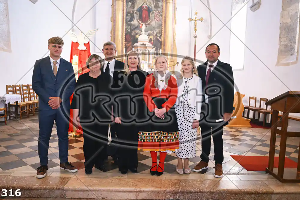 19.04. KRIZMA VRBNIK 4 - FotoKurti