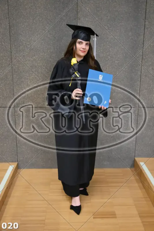 09:00h 8 - FotoKurti