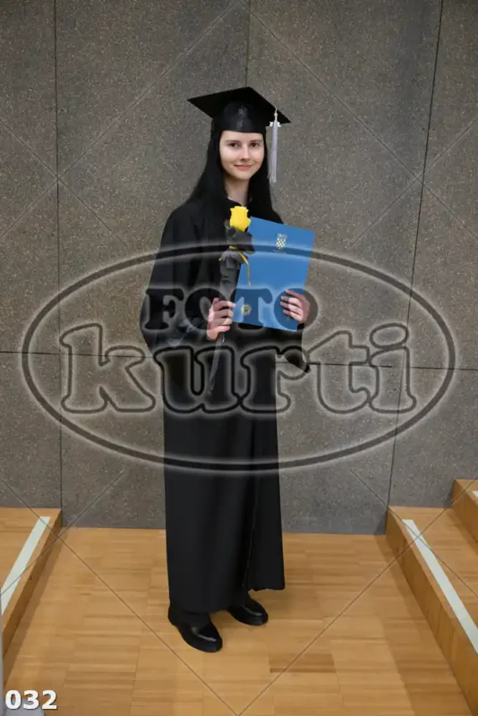 09:00h 8 - FotoKurti