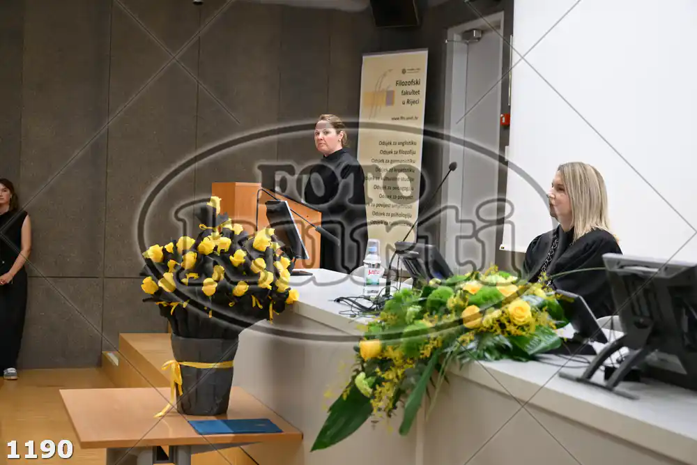 11:00h 11 - FotoKurti