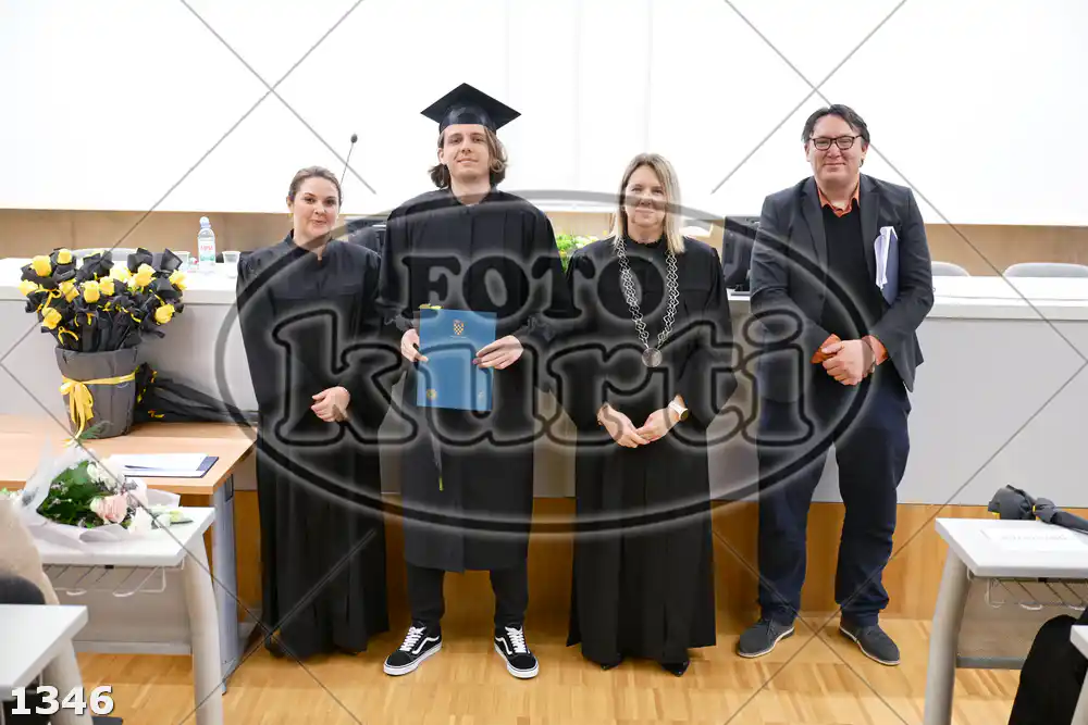 11:00h 11 - FotoKurti
