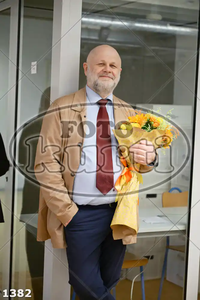 11:00h 11 - FotoKurti
