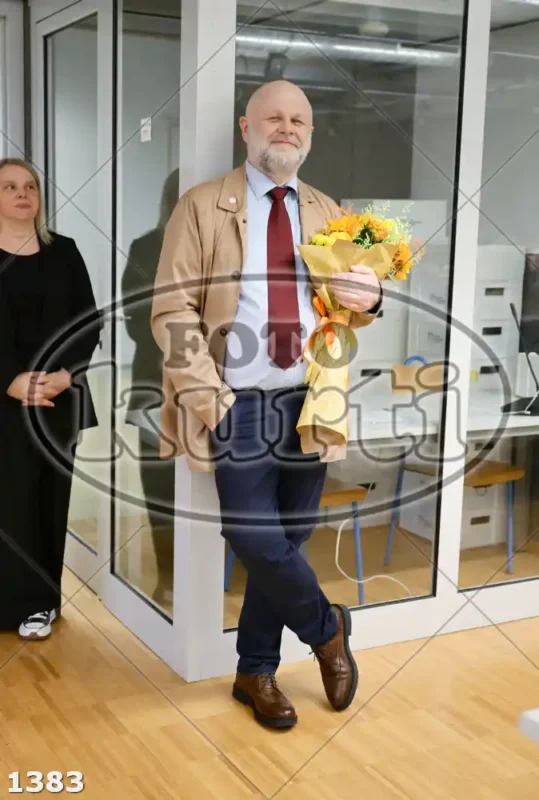 11:00h 12 - FotoKurti