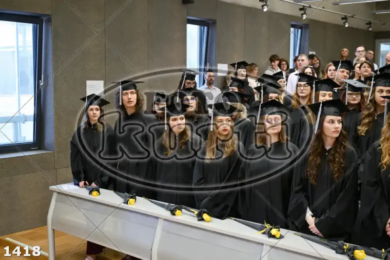 11:00h 11 - FotoKurti