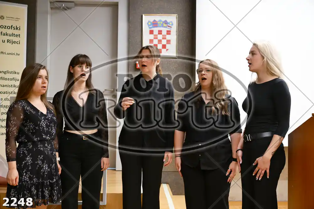 13:00h 9 - FotoKurti