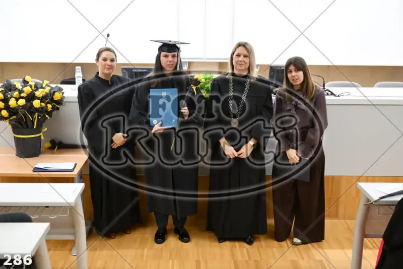 09:00h 10 - FotoKurti
