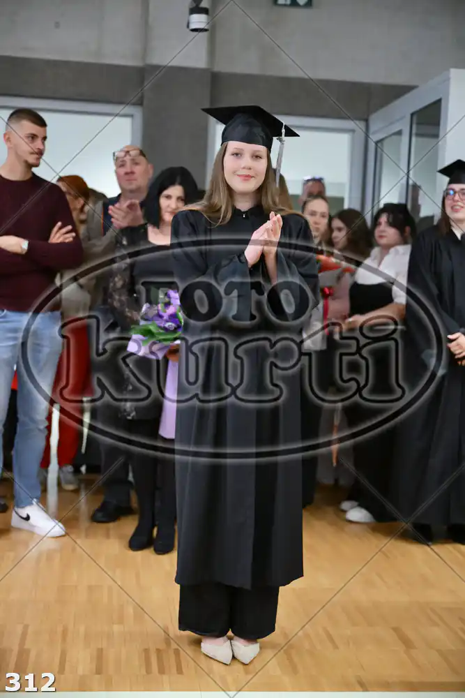09:00h 12 - FotoKurti
