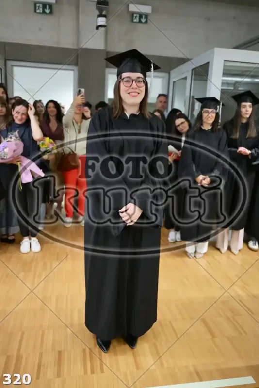 09:00h 8 - FotoKurti