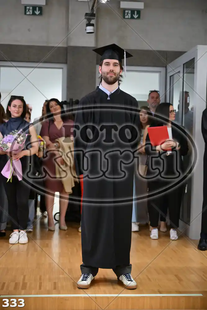 09:00h 9 - FotoKurti