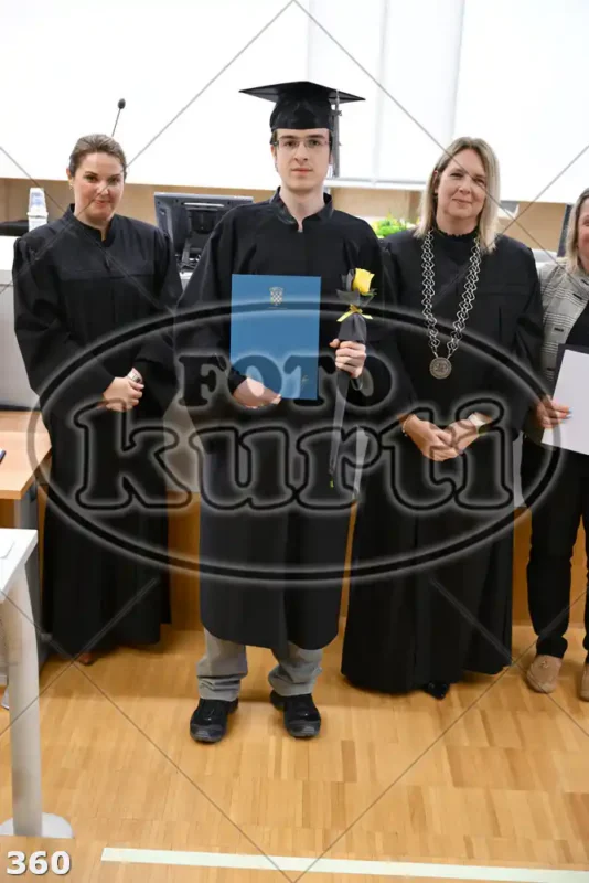 09:00h 12 - FotoKurti