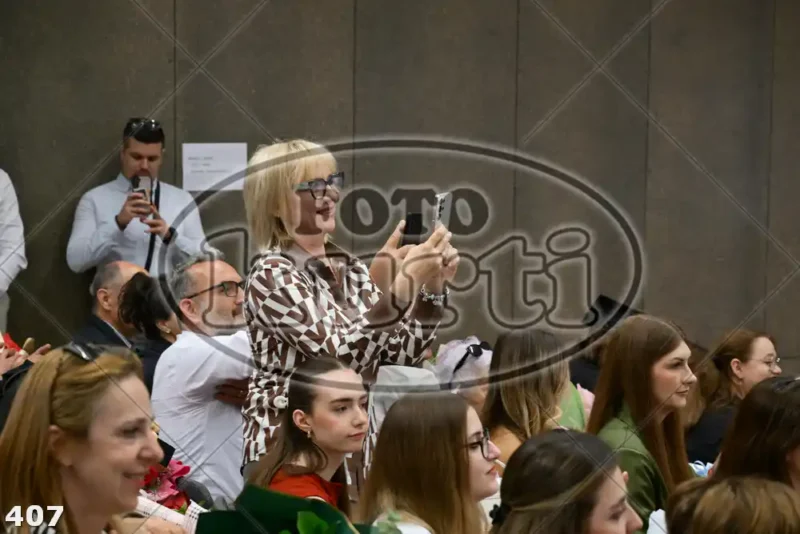 09:00h 11 - FotoKurti