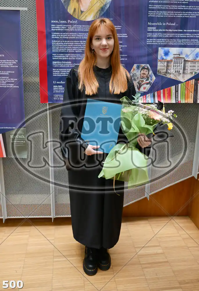 09:00h 8 - FotoKurti