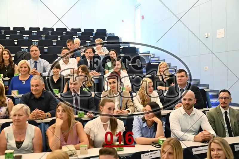 04.07. Doktori znanosti - Građevinski fakultet 4 - FotoKurti