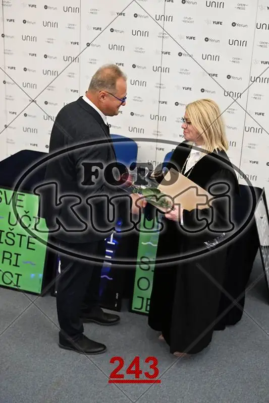 04.07. Doktori znanosti - Građevinski fakultet 3 - FotoKurti