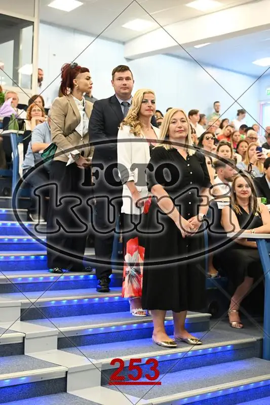04.07. Doktori znanosti - Građevinski fakultet 1 - FotoKurti