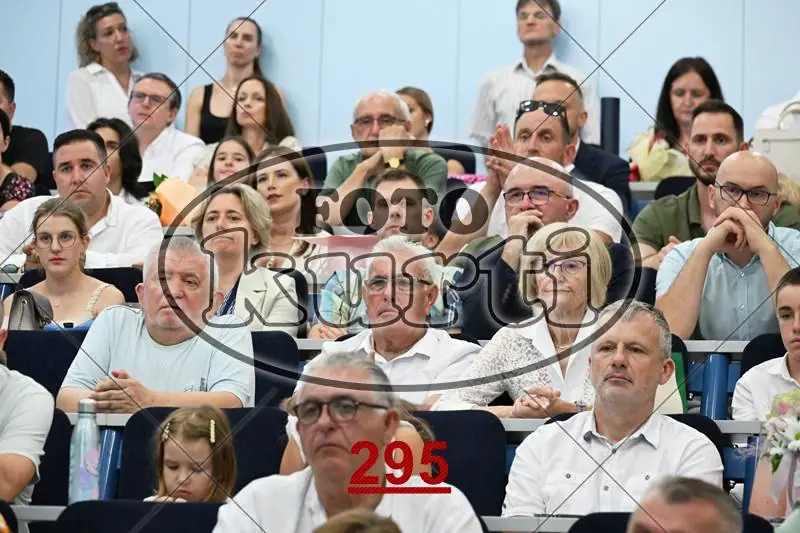 04.07. Doktori znanosti - Građevinski fakultet 7 - FotoKurti